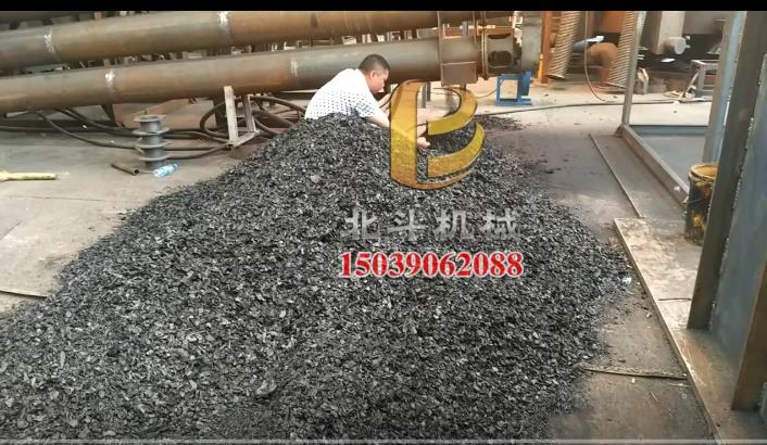 木材炭化炉连续炭化杨树木片产能高