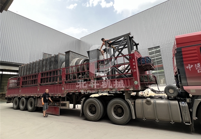 连续式锯末炭化炉发货