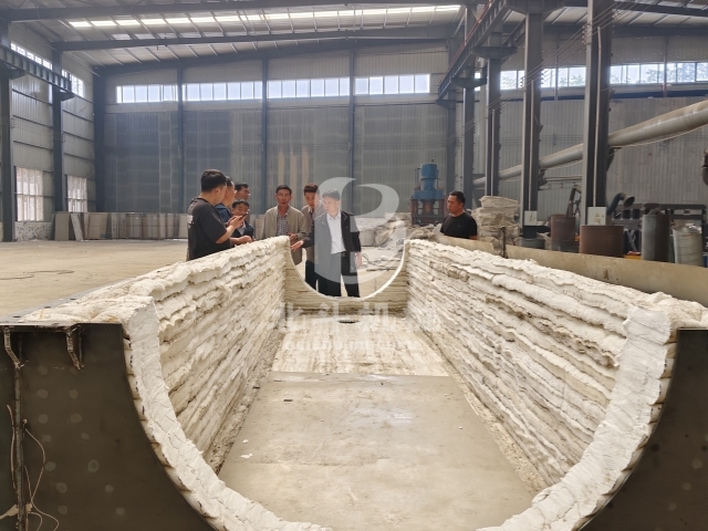 双团齐至话合作,高效对接展公司炭化炉实力 ​