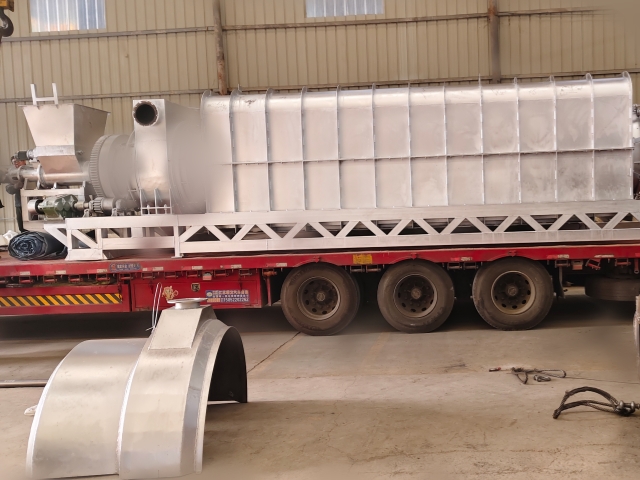 今日发货!大型连续式炭化炉启运